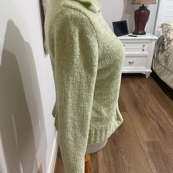 Free People Size M Light Green Chenille Cardigan Sweater - Picture 5 of 6